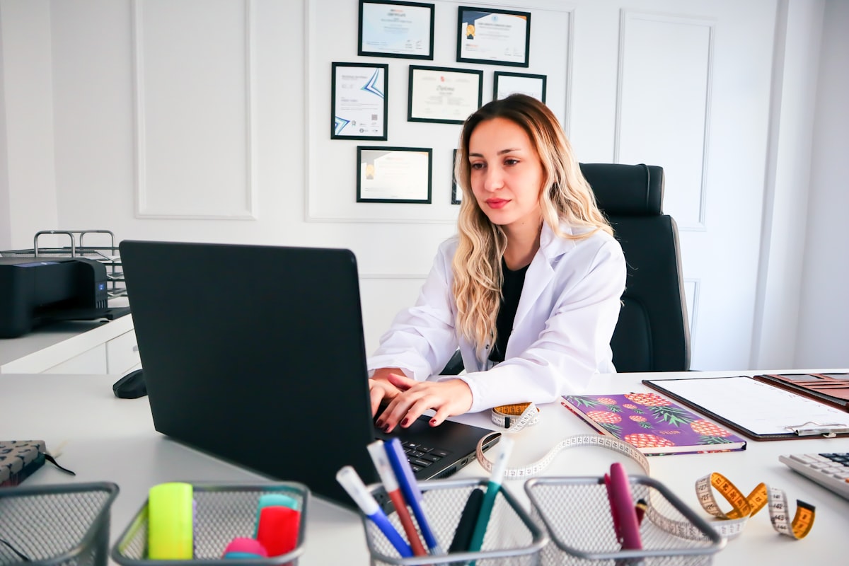 Professional nutritionist consultation